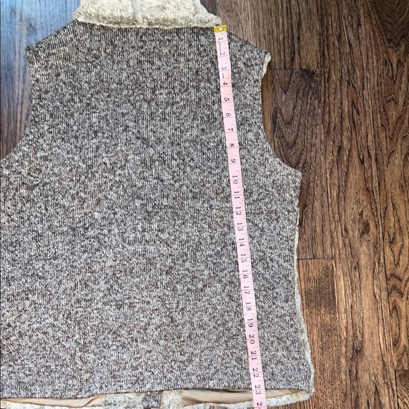 Tribal Brown Soft Faux Fur Vest - Picture 5 of 10
